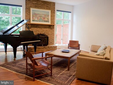 1044 Stonington Dr, Arnold, MD 21012 - photo 2