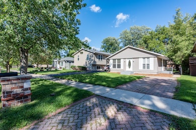 1715 Jethro Ave, Zion, IL 60099 - photo 2