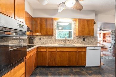 8897 Osprey Ln, Seminole, FL 33777 - photo 7