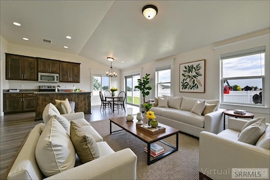 4211 E Roy Cir, Idaho Falls, ID 83401 - photo 2