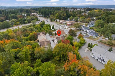 721 Mammoth Rd unit 9, Manchester, NH 03104 - photo 5