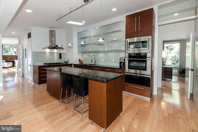 7526 Elba Rd, Alexandria, VA 22306 - photo 6