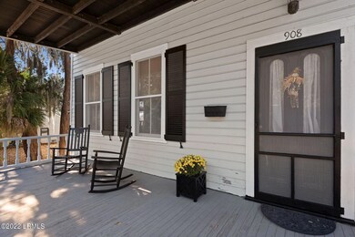 908 Scott St, Beaufort, SC 29902 - photo 4