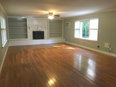 4197 Woodcrest Dr, Memphis, TN 38111 - photo 6