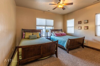 2240 Cobalt Dr #4 - Cox Team (3 of 28)