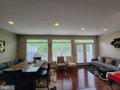 9750 Northern Lakes Ln, Laurel, MD 20723 - photo 6