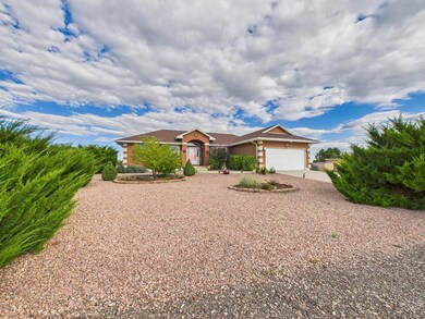 1278 N Stratton Dr, Pueblo, CO 81007 - photo 2