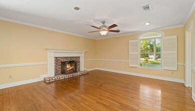 13 Gardiner Place, Laurel, MS 39440 - photo 6