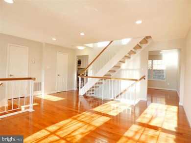 14754 Mcknew Rd, Burtonsville, MD 20866 - photo 5