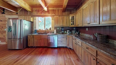 Clover-lick-House-Kitchen