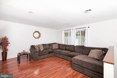 47 Karickhoff Ct, Martinsburg, WV 25404 - photo 3