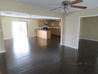 1027 Lake Rd, Tunnel Hill, GA 30755 - photo 2