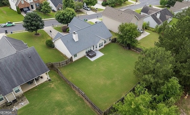 3834 Hawk Tail Dr, Loganville, GA 30052 - photo 2