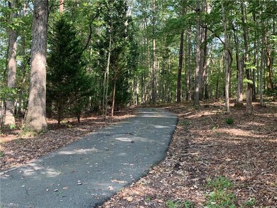 1304 Iron Mountain Rd, Asheboro, NC 27205 - photo 7