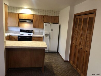 476 Wormwood St SE, Salem, OR 97306 - photo 3