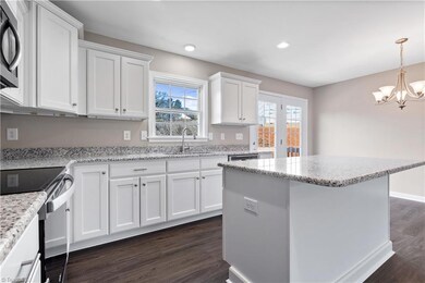 858 Berg St, Asheboro, NC 27203 - photo 5