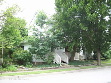 315 E 3rd St, Bloomsburg, PA 17815 - photo 2