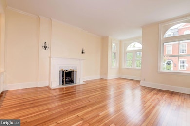 3252 N St NW, Washington, DC 20007 - photo 2