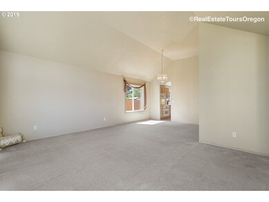 1718 SE 11th Place, Canby, OR 97013 - photo 4