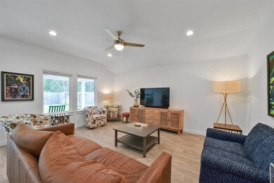 14323 Sweet Meadow Trail, Shenandoah, TX 77384 - photo 4