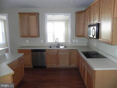 10300 Stewards Chance Ln, White Plains, MD 20695 - photo 6