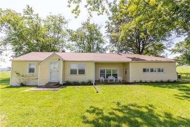 1221 W 1100 N, Fountaintown, IN 46130 - photo 4