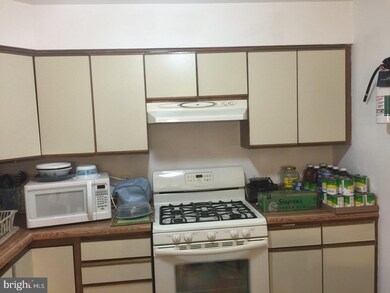 21 N Taylor St, Lindenwold, NJ 08021 - photo 3