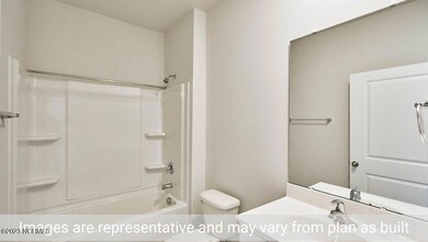Cali_White_Cabinets (4)
