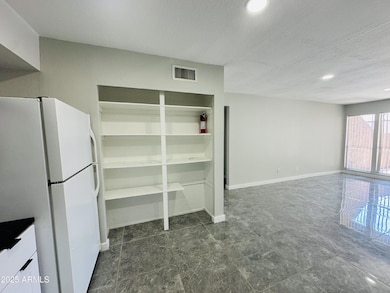 2675 E Silk Oak Dr, Tempe, AZ 85281 - photo 5