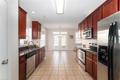 2407 Alderbrook Dr, High Point, NC 27265 - photo 5