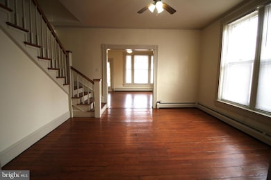 254 S Railroad Ave, New Holland, PA 17557 - photo 3