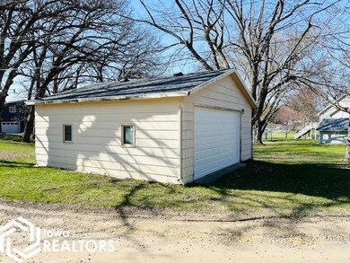 162 Center Point Dr, Union, IA 50171 - photo 4