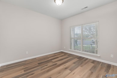 13767 Glendorch Ln, Athens, AL 35613 - photo 7