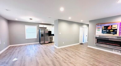 200 Taft Place, Gary, IN 46404 - photo 4