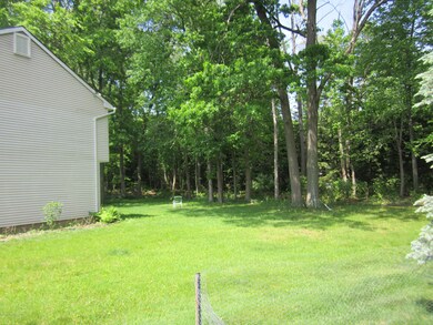 44 Marc Dr, Manalapan, NJ 07726 - photo 4