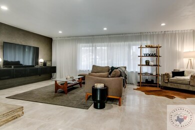 996 N Kings Hwy, Wake Village, TX 75501 - photo 7