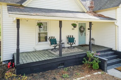 216 Coleman St, Oxford, NC 27565 - photo 3