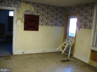 1227 Centre St, Ashland, PA 17921 - photo 5