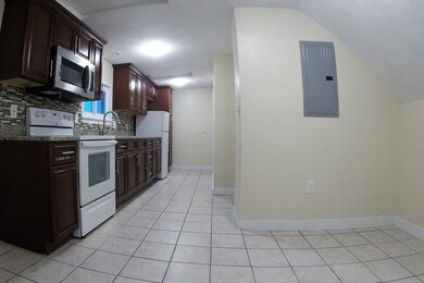 61 South St unit 3, Lynn, MA 01905 - photo 2