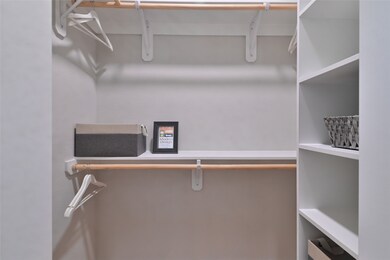 2721 Wingate St unit 113, Fort Worth, TX 76107 - photo 3