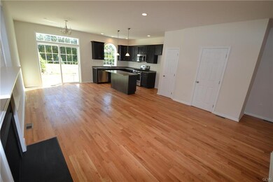 2201 Huntington Ln unit 41, Easton, PA 18040 - photo 5