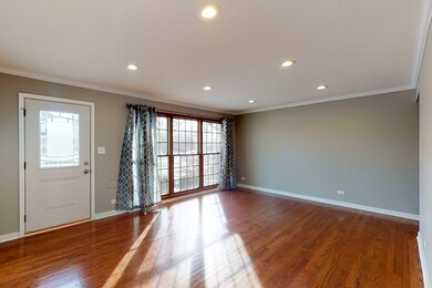 466 N Highview Ave, Elmhurst, IL 60126 - photo 7