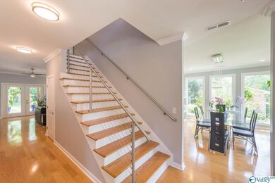 713 Watts Dr SE, Huntsville, AL 35801 - photo 4