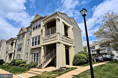 9259 Cardinal Forest Ln unit 201, Lorton, VA 22079 - photo 2