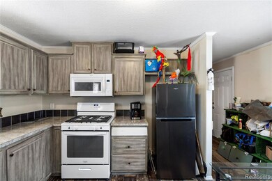 75 Woodridge Ct, White Lake, MI 48386 - photo 7