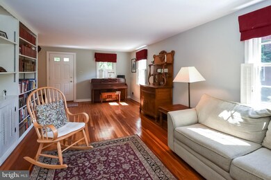 437 Ridge Ave, Souderton, PA 18964 - photo 5