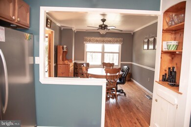 145 Bishop Dr, Aston, PA 19014 - photo 5