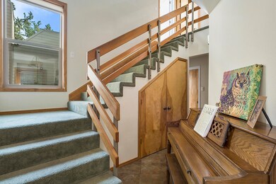 1961 NE Lotus Dr, Bend, OR 97701 - photo 6