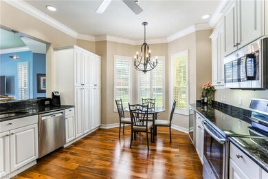 5021 Maxwell Cir unit 3-102, Naples, FL 34105 - photo 7