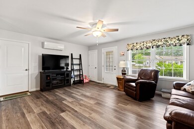 3 Berry Lane 102 Biddeford_004
